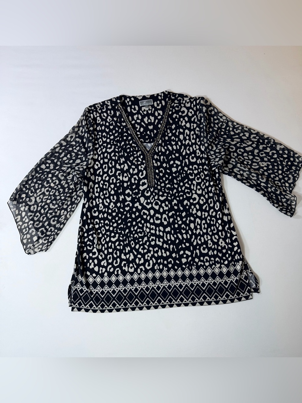 JM Collection Women’s Blouse Size XL Black Animal Leopard Print V Neck Tunic